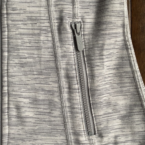 Lululemon Define Jacket - Picture 5 of 7